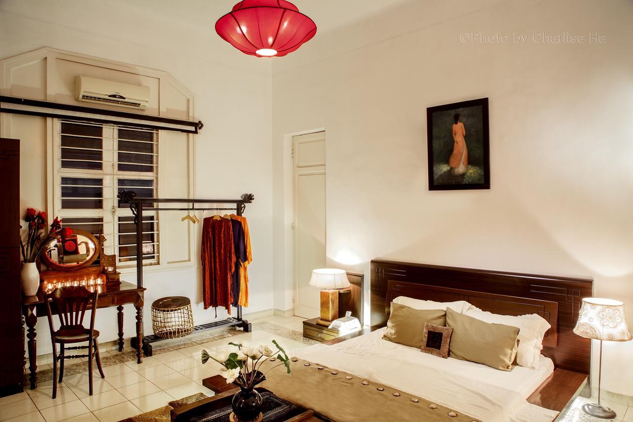 Authentic French Colonial Villa In Center Of Ho Chi Minh City Villa